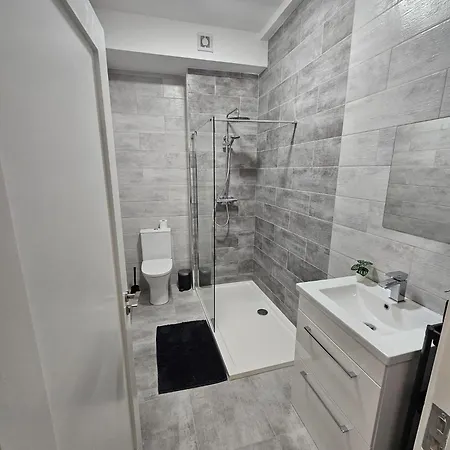 In 8 / Cosy House بيت ضيافة *